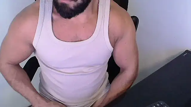 Snapshot of TopDaddy23 chatting on 07/08/26, 01:15 TopDaddy23 online show from 07/08/26, 01:15