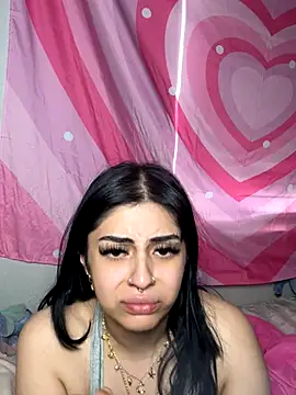 ThickerThanYoBitch online show from 09/15/25, 02:50