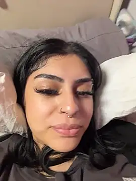 ThickerThanYoBitch online show from 10/14/25, 02:18