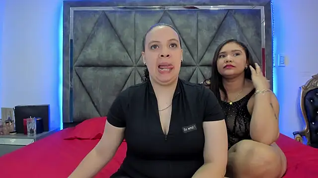 Danielaandximena online show from 03/01/25, 02:26