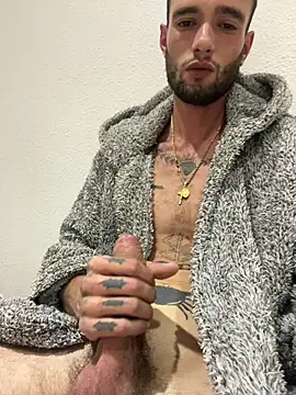 davorm online show from 10/25/25, 04:35