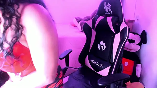 rayza mature 154 online show from 02/06/26, 03:04