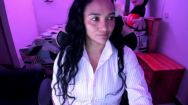 Snapshot of rayza_mature_154 chatting on 05/06/26, 11:21 rayza mature 154 online show from 05/06/26, 11:21