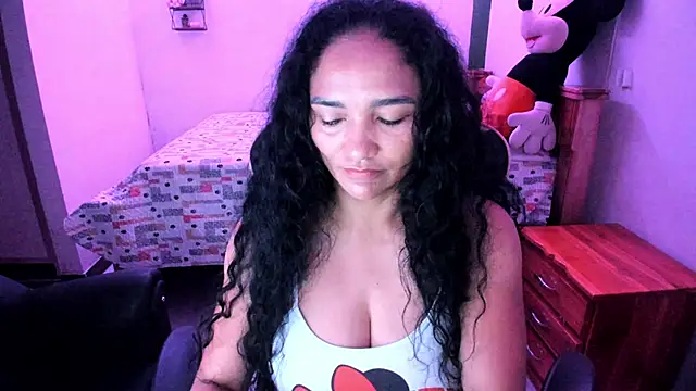 Snapshot of rayza_mature_154 chatting on 05/25/26, 03:07 rayza mature 154 online show from 05/25/26, 03:07