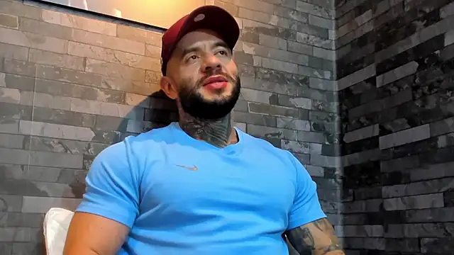 BruceDallas online show from 01/07/26, 01:52