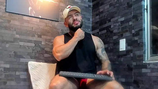 BruceDallas online show from 04/21/26, 02:51