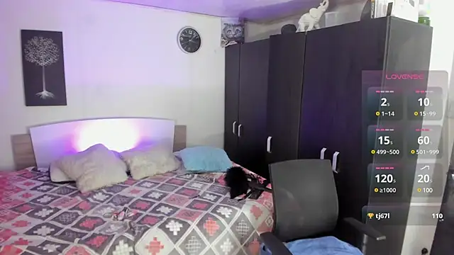 vanessabz online show from 02/25/25, 09:31