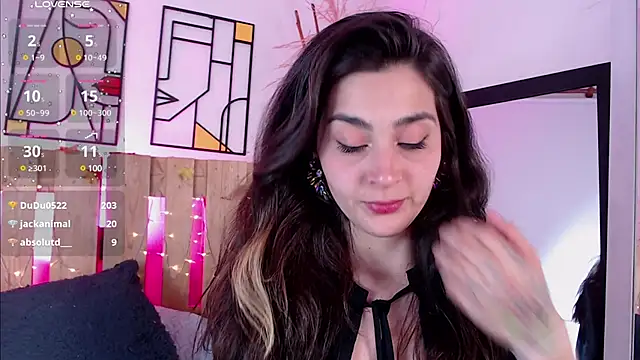 emily amaya online show from 03/11/25, 11:26