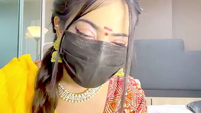 Snapshot of Monalisadon018 chatting on 01/16/26, 04:44 Monalisadon018 online show from 01/16/26, 04:44