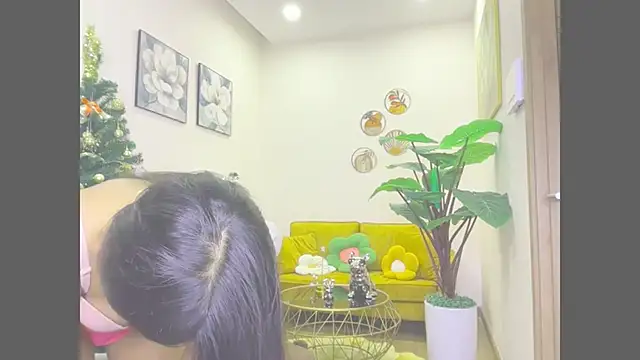 Snapshot of Monalisadon018 chatting on 02/18/26, 06:15 Monalisadon018 online show from 02/18/26, 06:15