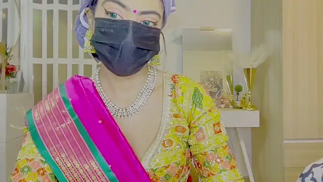 Monalisadon018 online show from 04/14/26, 09:21