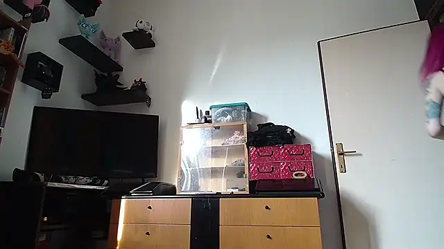 Honey2Bad online show from 11/30/25, 08:51