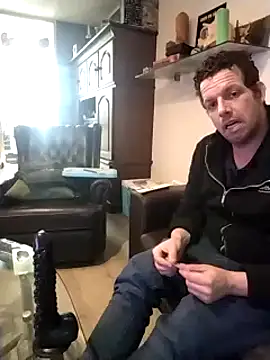 Knuffelstaaf123 online show from 03/03/25, 10:06