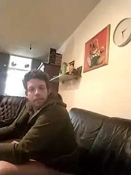 Knuffelstaaf123 online show from 03/19/25, 01:29