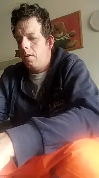 Knuffelstaaf123 online show from 03/31/26, 11:43