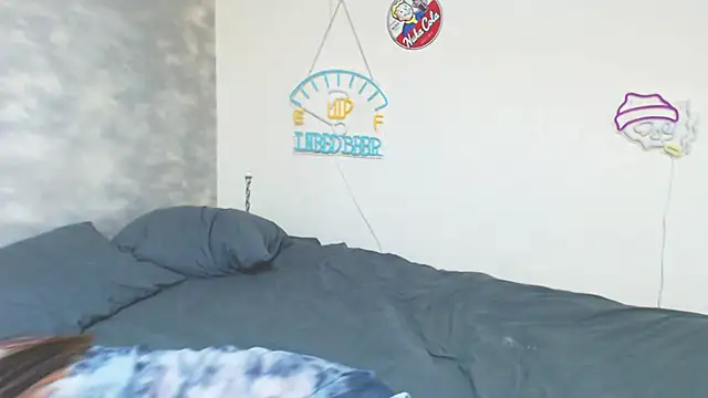 Snapshot of miyabi_room chatting on 02/18/25, 11:55 miyabi room online show from 02/18/25, 11:55