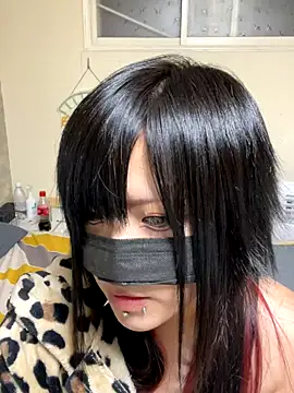 Snapshot of miyabi_room chatting on 09/16/25, 12:06 miyabi room online show from 09/16/25, 12:06