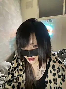 Snapshot of miyabi_room chatting on 11/09/25, 12:14 miyabi room online show from 11/09/25, 12:14