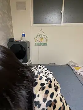 Snapshot of miyabi_room chatting on 12/15/25, 01:26 miyabi room online show from 12/15/25, 01:26