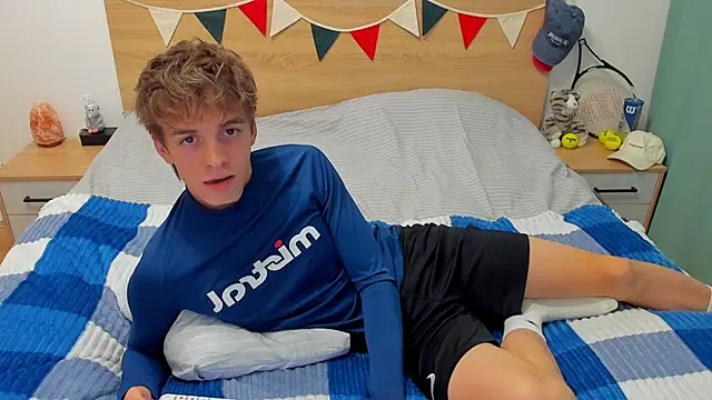 Fandi 777 online show from 04/21/26, 03:39