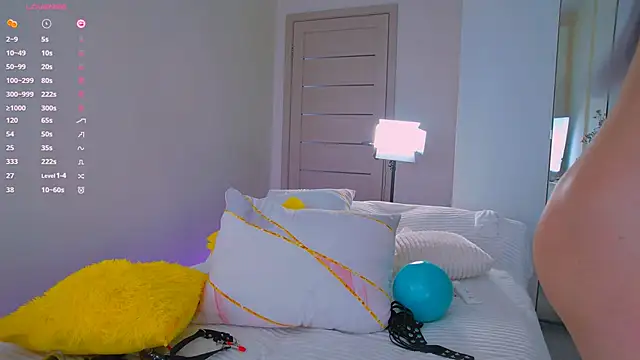 Nika Bloom online show from 04/09/26, 10:20