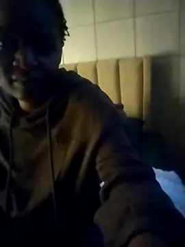 BabyBarbee online show from 11/17/25, 04:24