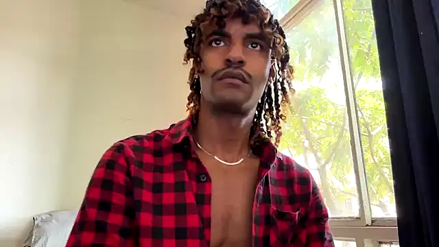 Snapshot of gerson173Hugo chatting on 10/25/25, 11:29 gerson173Hugo online show from 10/25/25, 11:29