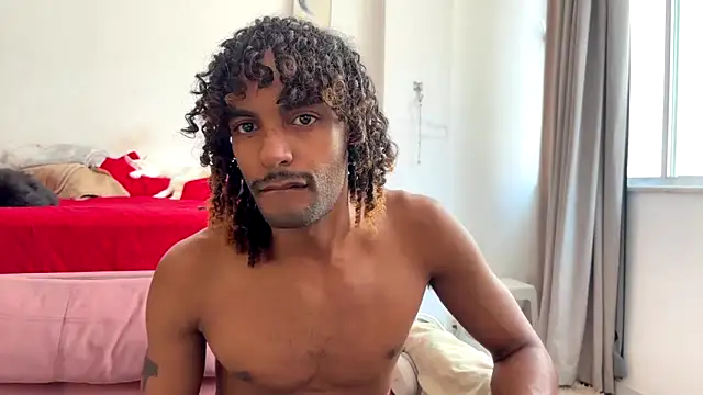 gerson173Hugo online show from 04/21/26, 01:50