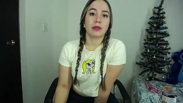 LauraSofia Cam online show from 12/17/25, 09:04