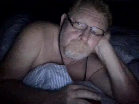 Snapshot of lovelickyou01 chatting on 11/03/25, 01:08 lovelickyou01 online show from 11/03/25, 01:08