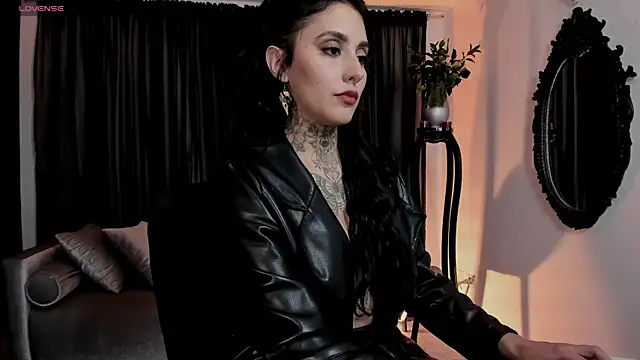 Snapshot of nasty_aliice1 chatting on 03/04/25, 02:06 nasty aliice1 online show from 03/04/25, 02:06