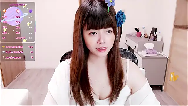 Snapshot of a0513 chatting on 10/07/25, 03:31 a0513 online show from 10/07/25, 03:31