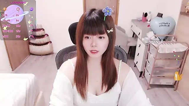 Snapshot of a0513 chatting on 05/19/26, 03:18 a0513 online show from 05/19/26, 03:18