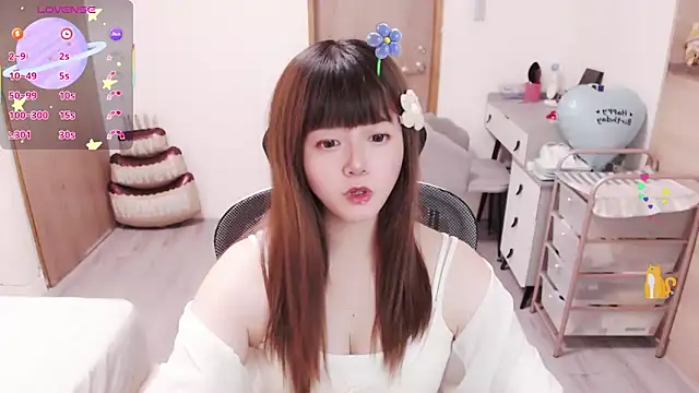 Snapshot of a0513 chatting on 05/30/26, 03:42 a0513 online show from 05/30/26, 03:42