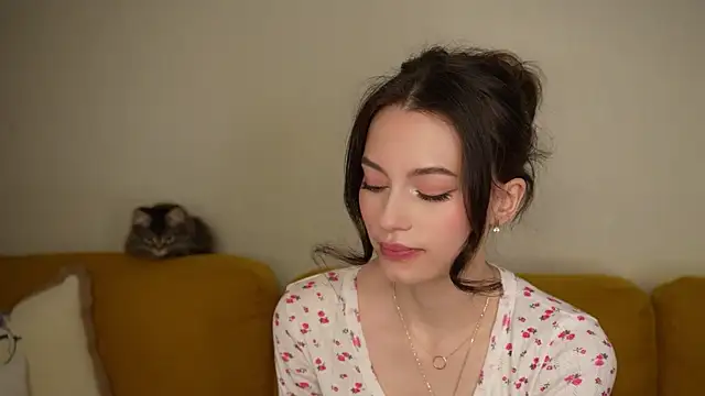 Snapshot of FirstOfFallen chatting on 12/01/25, 09:58 FirstOfFallen online show from 12/01/25, 09:58