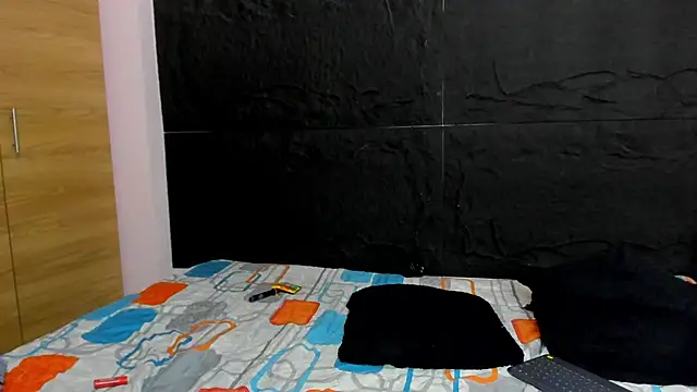 emakross online show from 12/13/24, 03:38