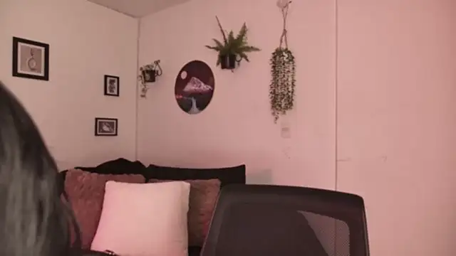 MegganCarter online show from 02/11/26, 12:15