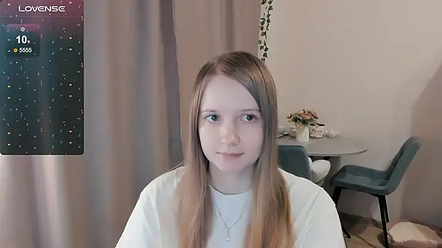 Snapshot of Alyaley chatting on 01/16/26, 04:05 Alyaley online show from 01/16/26, 04:05