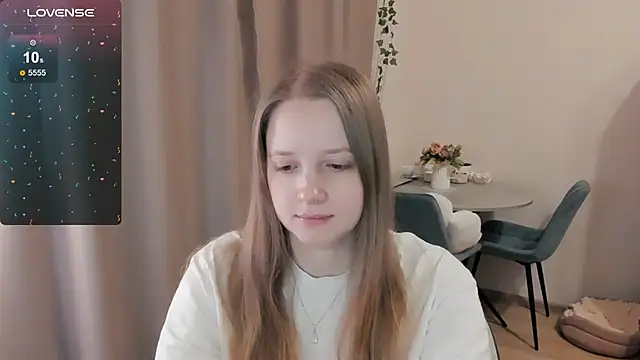 Snapshot of Alyaley chatting on 02/16/26, 06:37 Alyaley online show from 02/16/26, 06:37