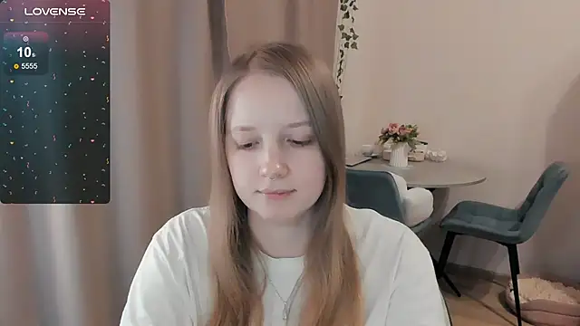 Snapshot of Alyaley chatting on 02/22/26, 02:04 Alyaley online show from 02/22/26, 02:04