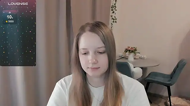 Snapshot of Alyaley chatting on 02/23/26, 02:09 Alyaley online show from 02/23/26, 02:09