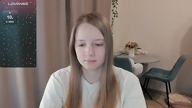 Snapshot of Alyaley chatting on 02/24/26, 02:20 Alyaley online show from 02/24/26, 02:20