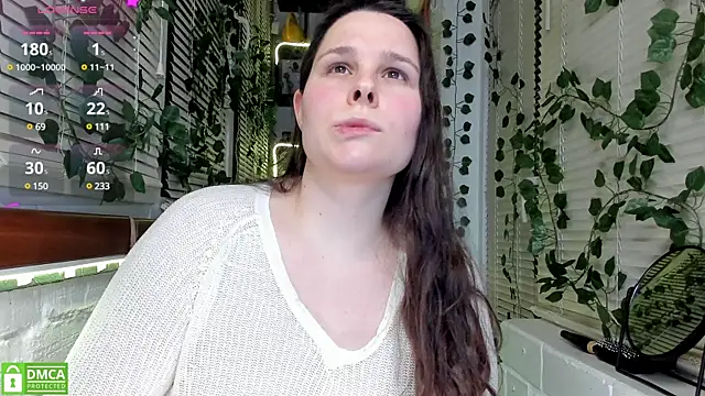 Snapshot of Candys_booty chatting on 03/11/25, 11:04 Candys booty online show from 03/11/25, 11:04