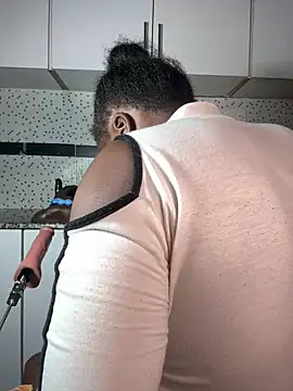 Bella045 online show from 04/03/26, 10:02