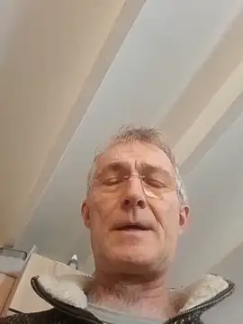 Snapshot of 60philippe chatting on 01/27/25, 05:58 60philippe online show from 01/27/25, 05:58