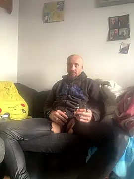 Snapshot of branleurbidu90 chatting on 01/14/26, 09:15 branleurbidu90 online show from 01/14/26, 09:15