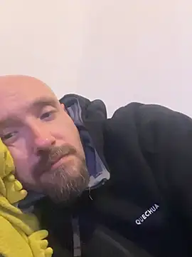 Snapshot of branleurbidu90 chatting on 02/14/26, 04:48 branleurbidu90 online show from 02/14/26, 04:48