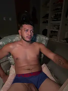 Snapshot of sidsan2323 chatting on 01/19/26, 02:04 sidsan2323 online show from 01/19/26, 02:04