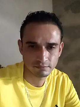 Snapshot of mapachon81 chatting on 10/28/25, 06:06 mapachon81 online show from 10/28/25, 06:06