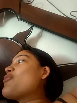 littlemelii online show from 01/10/26, 08:32